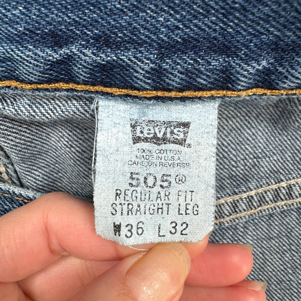 Levis 505 Jeans Mens 36x32 Blue Regular Fit Straight Leg Denim Made in USA - Picture 9 of 16